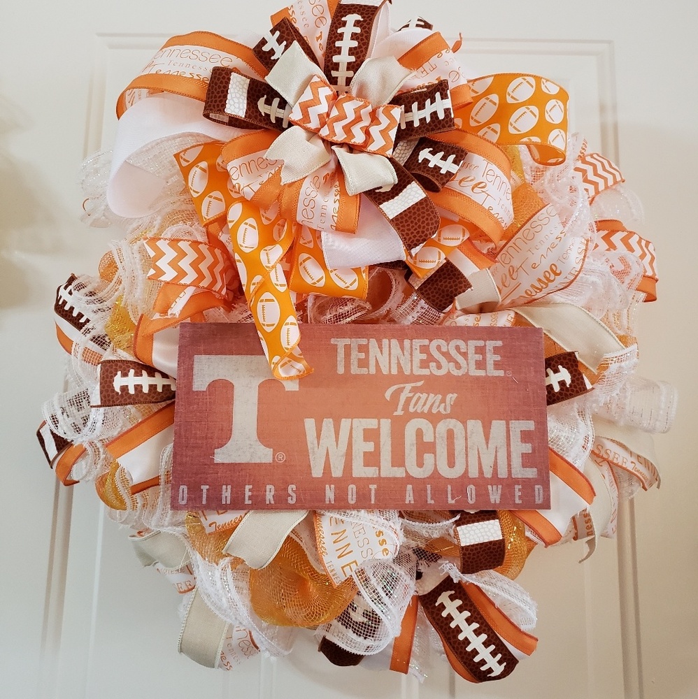 SOLD!Tennessee Vols Wreath Decor, NCAA Wreath, SEC